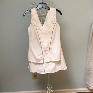 Nike shirt and skirt tennis